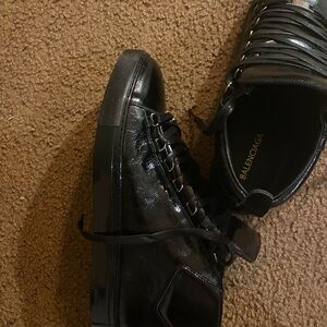 Balenciaga high-top arenas